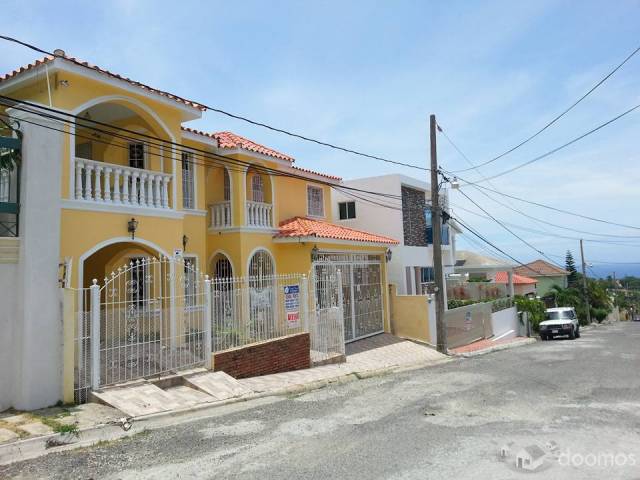 HERMOSA CASA 400M2 FINANCIAMIENTO SIN INTERES - 4