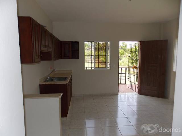 Jochy Real Estate Vende Town House en Buena Vista Norte - 8