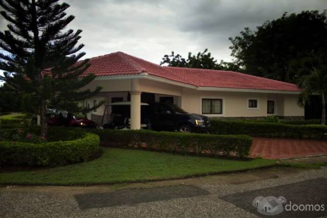 De oportunidad Villa en Metro Country Club. Financiamiento Disponible! - 8