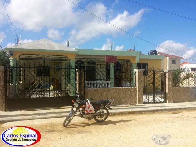 Casa de Alquiler En Higuey, República Dominicana CA-009 - 1