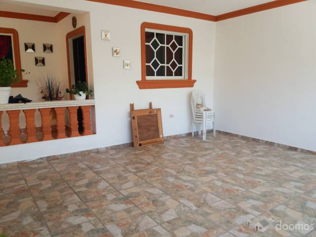CASA EN VENTA EN LA URBANIZACION YULISSA SANTIAGO - 2