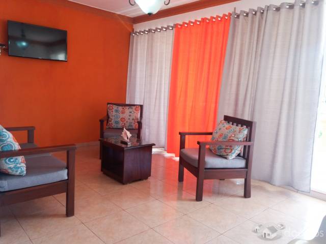 CASA EN VENTA EN LA URBANIZACION YULISSA SANTIAGO - 3