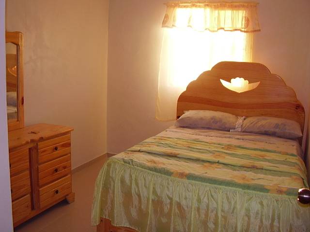 VENDO EDIFICIO 4 APARTAMENTOS BOCA CHICA 170000 DOLARES - 4