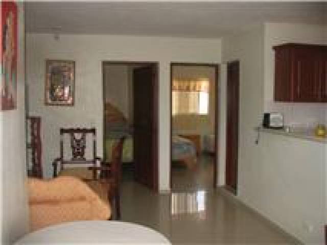 VENDO EDIFICIO 4 APARTAMENTOS BOCA CHICA 170000 DOLARES - 5