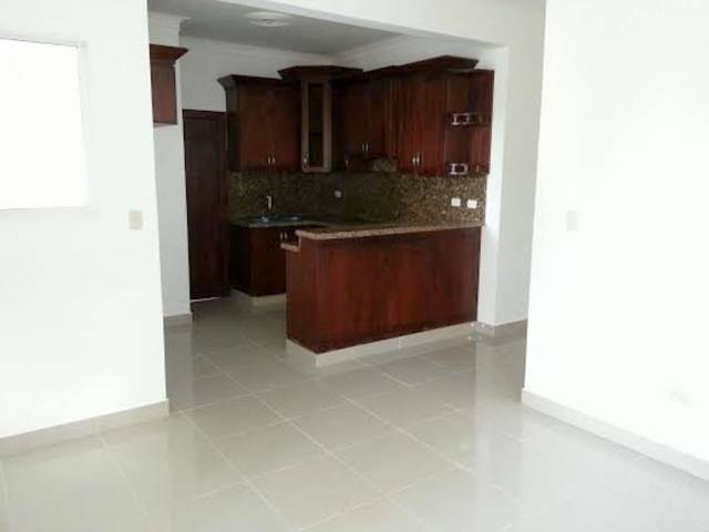 CASA EN VENTA EN GURABO - 3