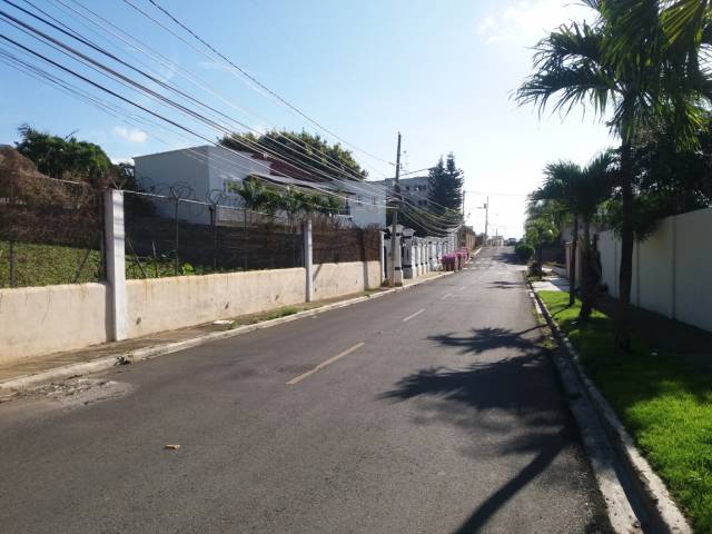 SOLAR EN VENTA EN CERRO ALTO - 2