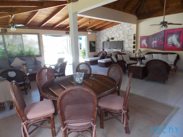 Jochy Real Estate, Vende Villa, En Casa De Campo La Romana, R.D - 4