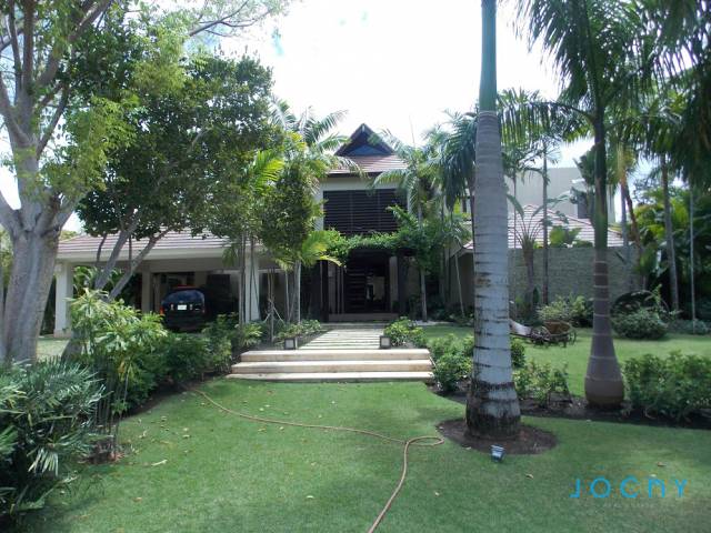 Jochy Real Estate, Vende Villa, En Punta Cana. - 3