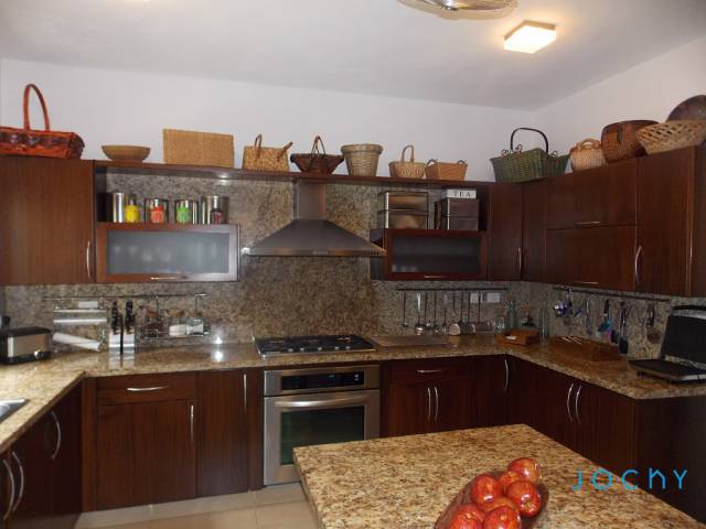 Jochy Real Estate, Vende Villa, En Punta Cana. - 8