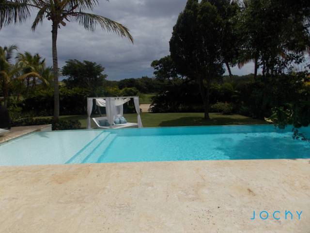 Jochy Real Estate, Vende Villa, En Punta Cana. - 13
