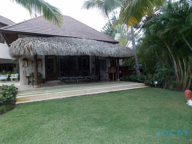 Jochy Real Estate, Vende Villa, En Punta Cana. - 15