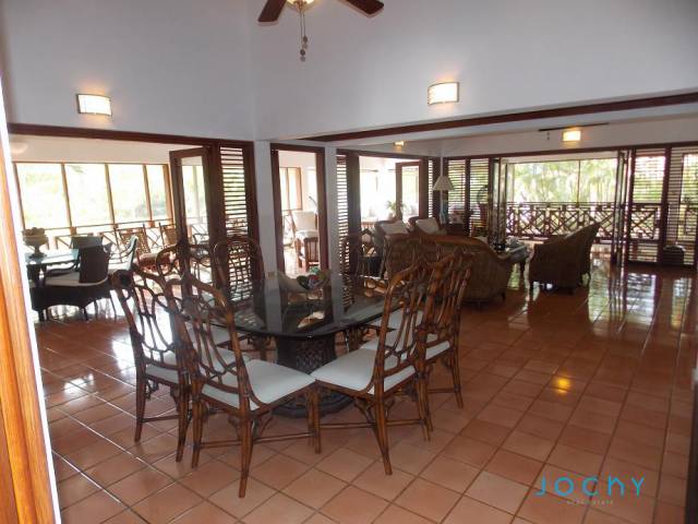 Jochy Real Estate, Vende Villa, En Casa De Campo La Romana - 2
