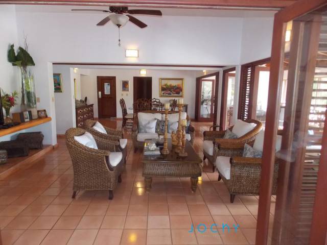 Jochy Real Estate, Vende Villa, En Casa De Campo La Romana - 5