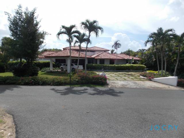 Jochy Real Estate, Vende Villa, En Casa De Campo La Romana - 12