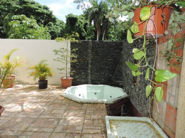 ¿Busca una Casa en la zona de Altos de Arroyo Hondo? - 3