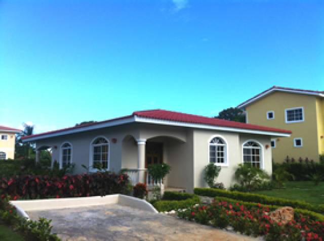 CASA EN VENTA EN SOSUA PUERTO PLATA - 2