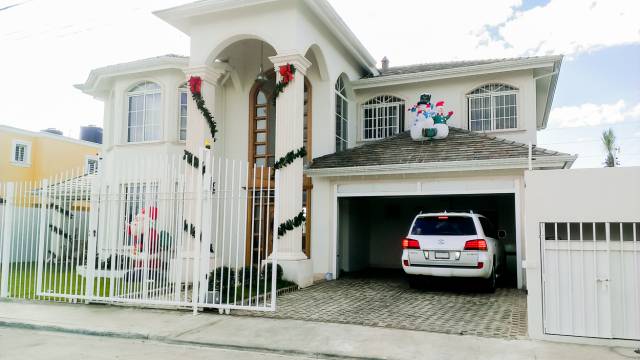 CASA EN VENTA EN GURABO SANTIAGO - 1