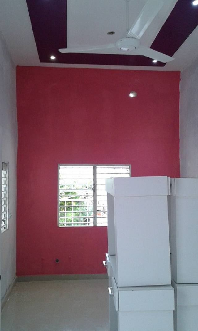 UN LOCAL comercial  DE 85m2 y dos apartamentos - 3
