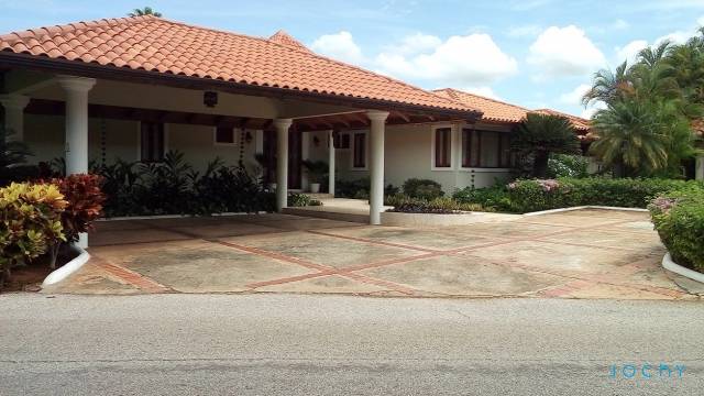 Jochy Real Estate, Villa en Casa de Campo, La Romana, R,D - 14