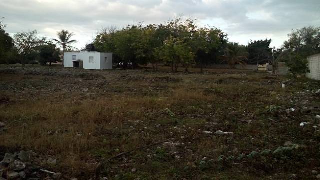 Jochy Real Estate, Terreno con 2 Casas en Cumayasa - 2