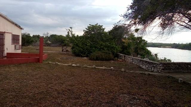 Jochy Real Estate, Terreno con 2 Casas en Cumayasa - 5