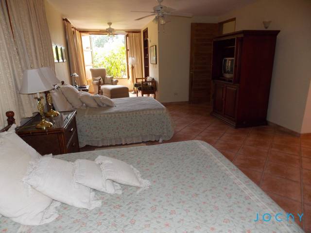 Jochy Real Estate, Vende Villa En Casa de Campo, La Romana, R,D - 6