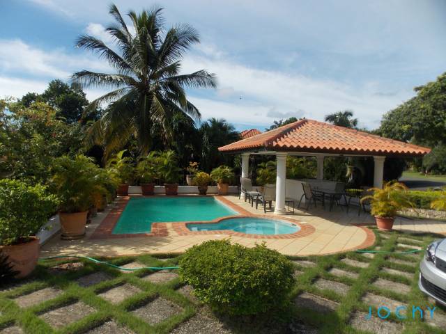 Jochy Real Estate, Vende Villa En Casa de Campo, La Romana, R,D - 8
