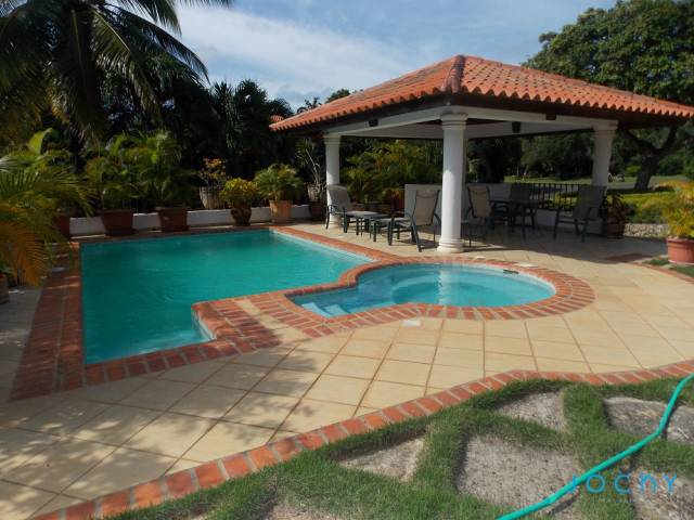 Jochy Real Estate, Vende Villa En Casa de Campo, La Romana, R,D - 9