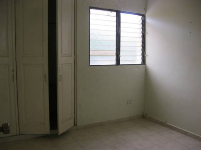Apartamento de 3 habitaciones cerca de la Zona Franca - 3
