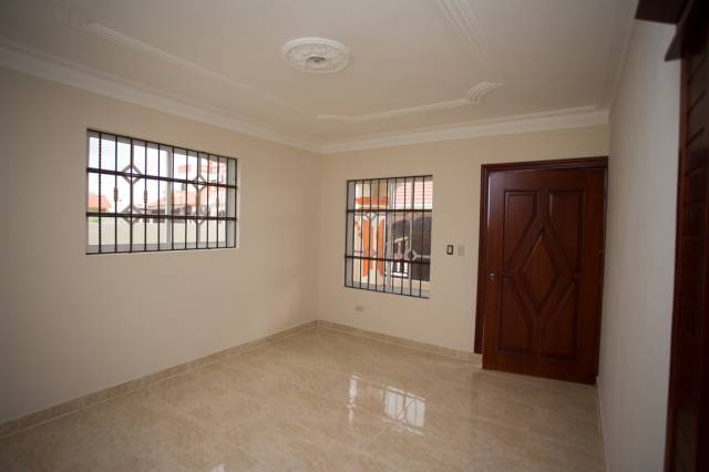 CASA EN VENTA EN PRADOS DEL REY SANTIAGO - 6