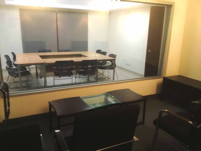 Edificio en venta ubicado en la Urbanización Fernández - 7