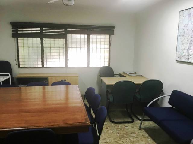 Edificio en venta ubicado en la Urbanización Fernández - 8