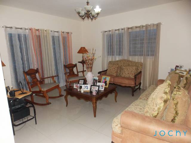 Jochy Real Estate, Vende Casa en las Orquideas, La Romana - 3