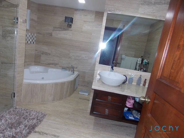 Jochy Real Estate, Vende Casa en Buena Vista Norte, La Romana - 11