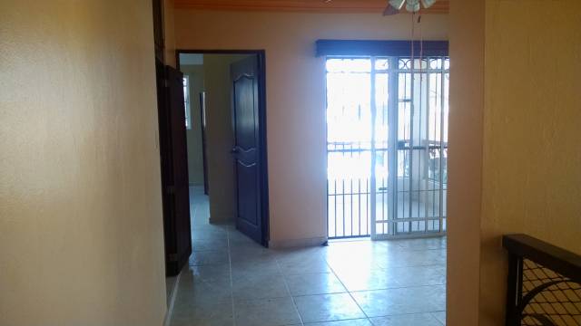 CASA EN VENTA EN LOS ALAMOS SANTIAGO - 2