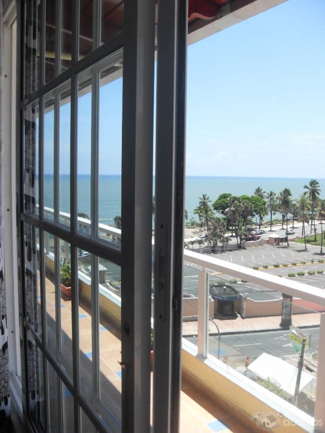 APARTAMENTO CON VISTA AL MAR EN SANTO DOMINGO - 1