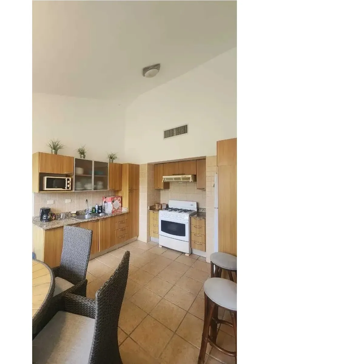 Apartamento amueblado Guavaberry Country club, Juan Dolio - 3