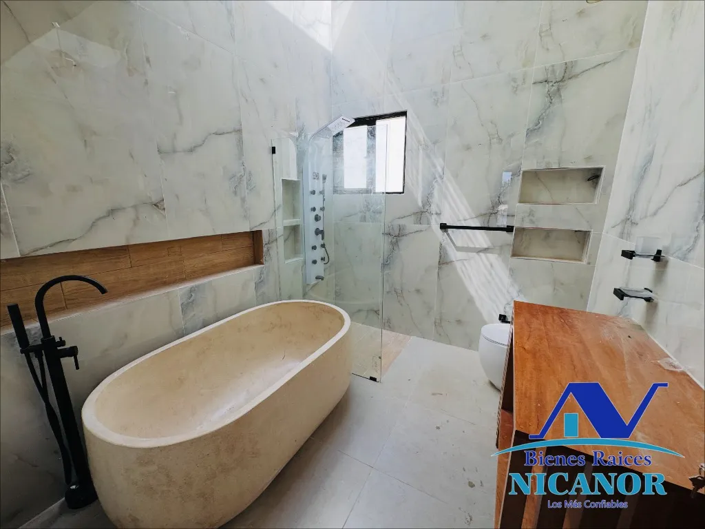 Casa de dos niveles en venta en puerto plata - 13