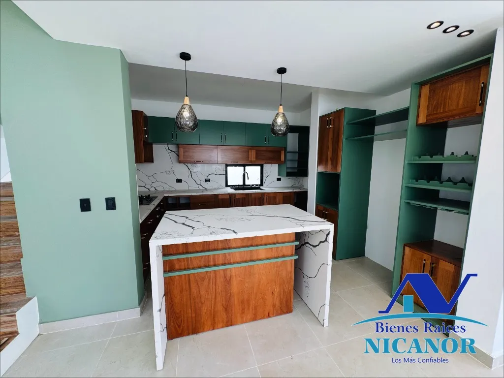 Casa de dos niveles en venta en puerto plata - 8