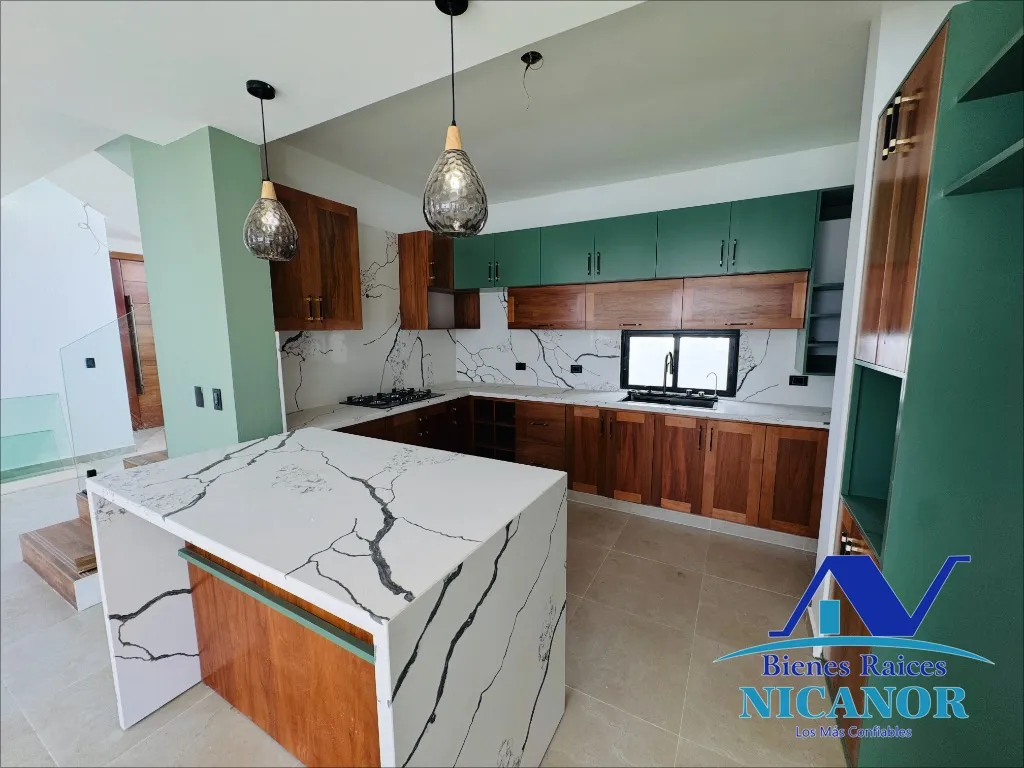 Casa de dos niveles en venta en puerto plata - 9