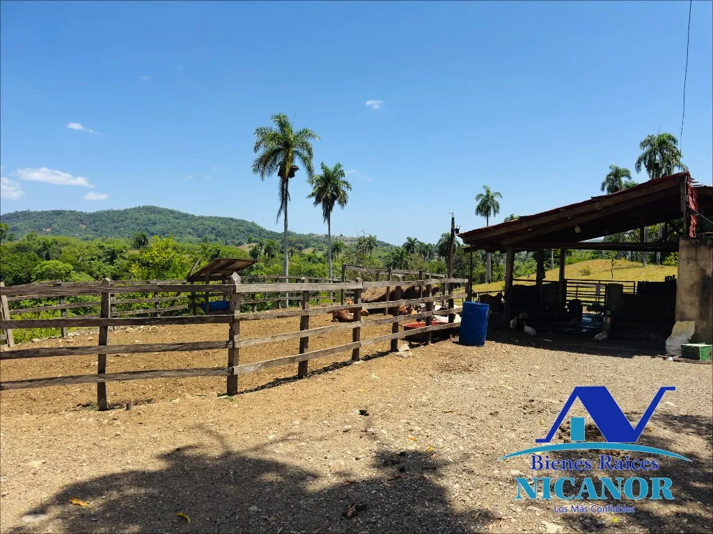 Finca ganadera en venta de 846  tareas en Guananico - 13