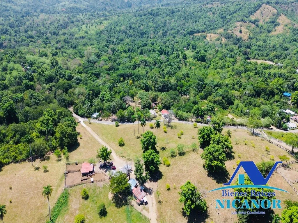 Finca ganadera en venta de 846  tareas en Guananico - 6