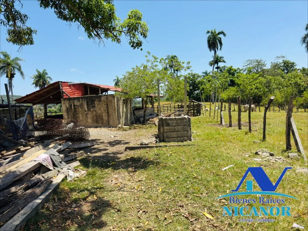 Finca ganadera en venta de 846  tareas en Guananico - 15