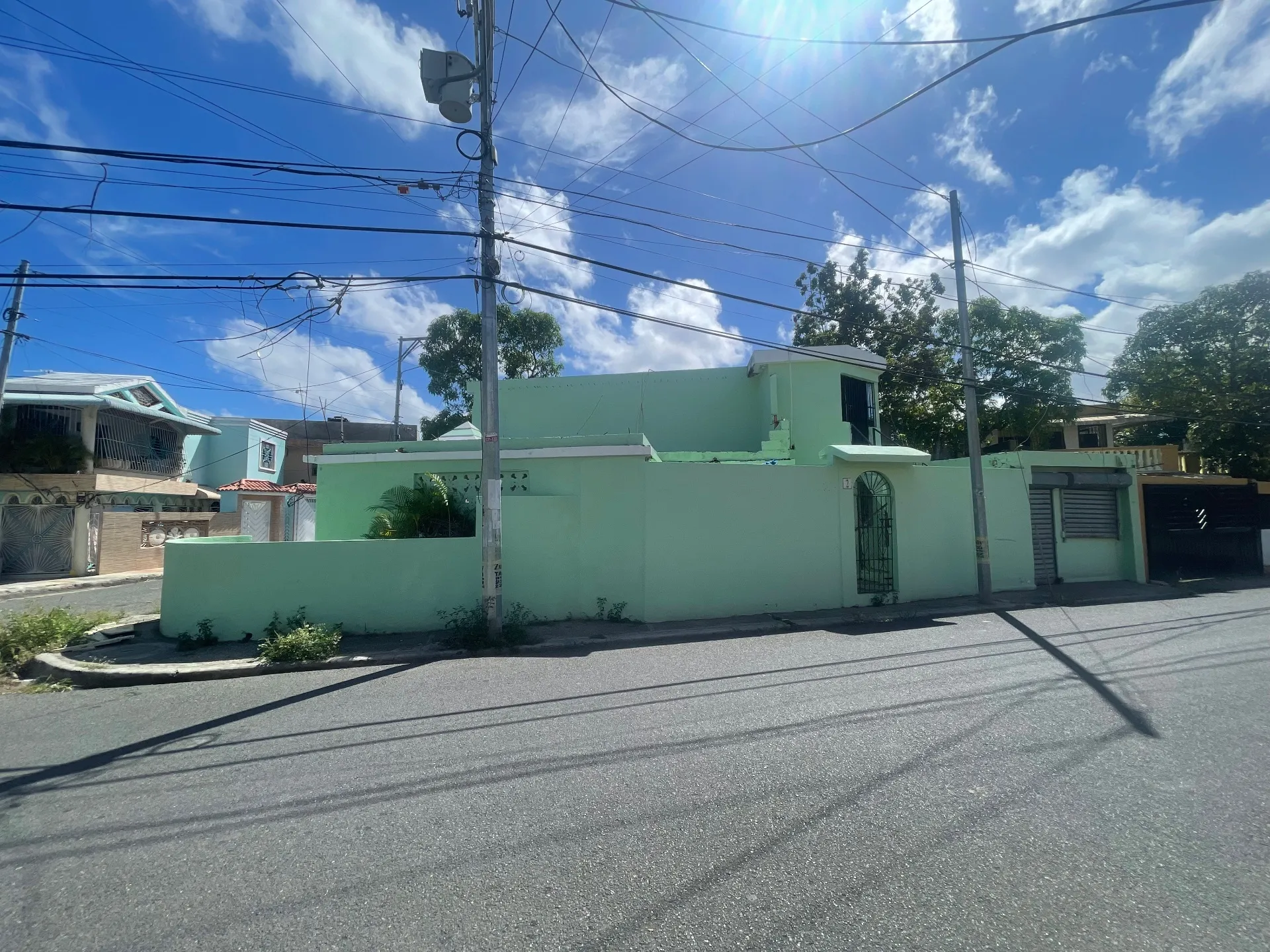 CASA 3 EN 1 DE OPORTUNIDAD!! - 2